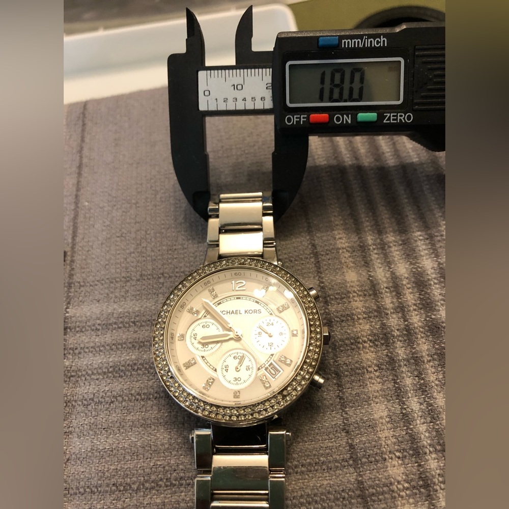 (181)Michael Kors Parker Chronograph Silver-Tone Stainless Steel Watch Women's - Picture 8 of 8